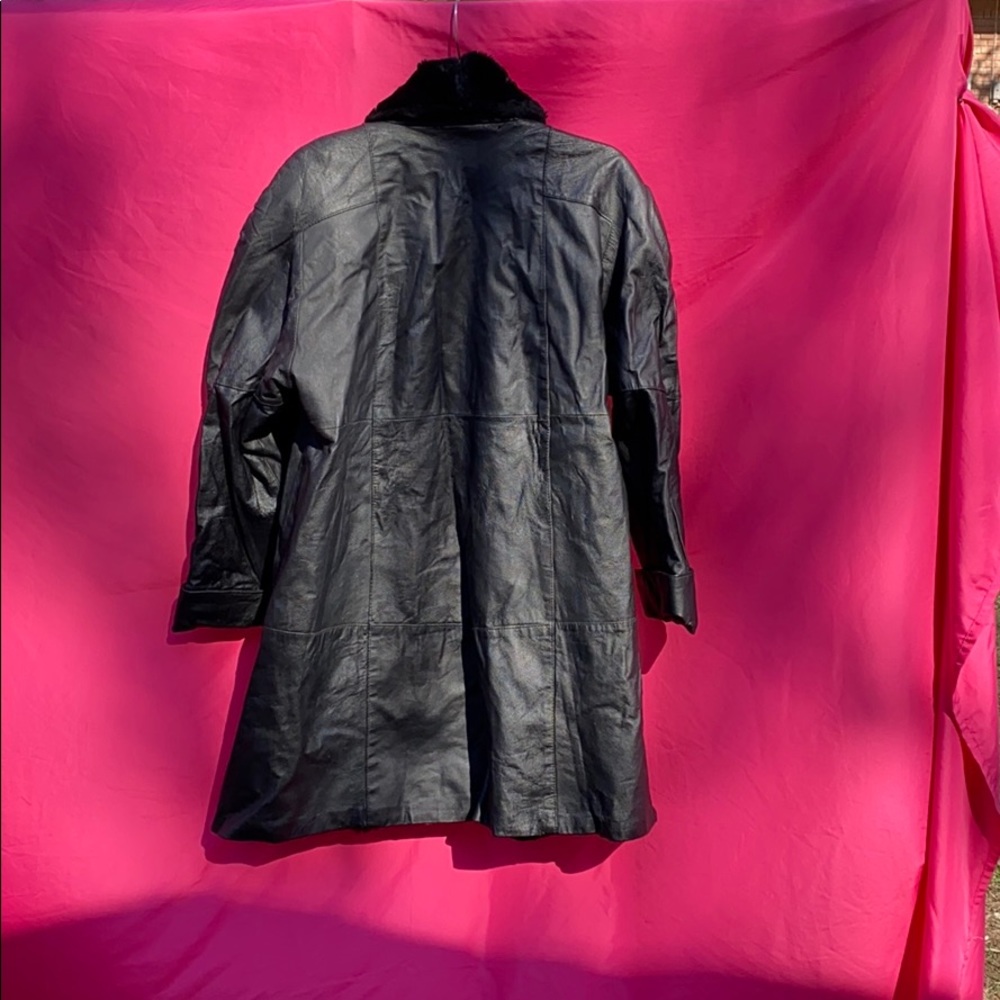 Ladies' N.Y.D.A. Leather Coat - Picture 2 of 6